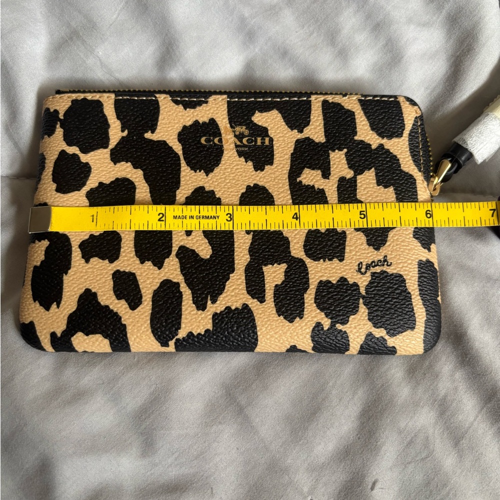 Coach Leopard Print Wristlet - Picture 6 of 7